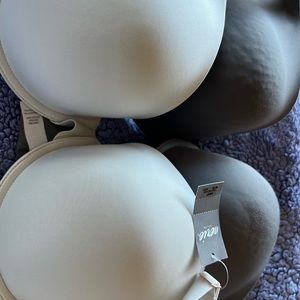 Aerie real me lined full coverage bras 1 nwt 1 worn get 2 for the price 1, 34 dd